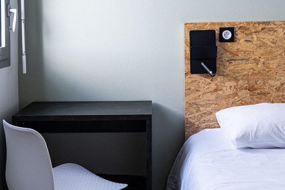 Фото Auberge de jeunesse Hi Clermont-Ferrand