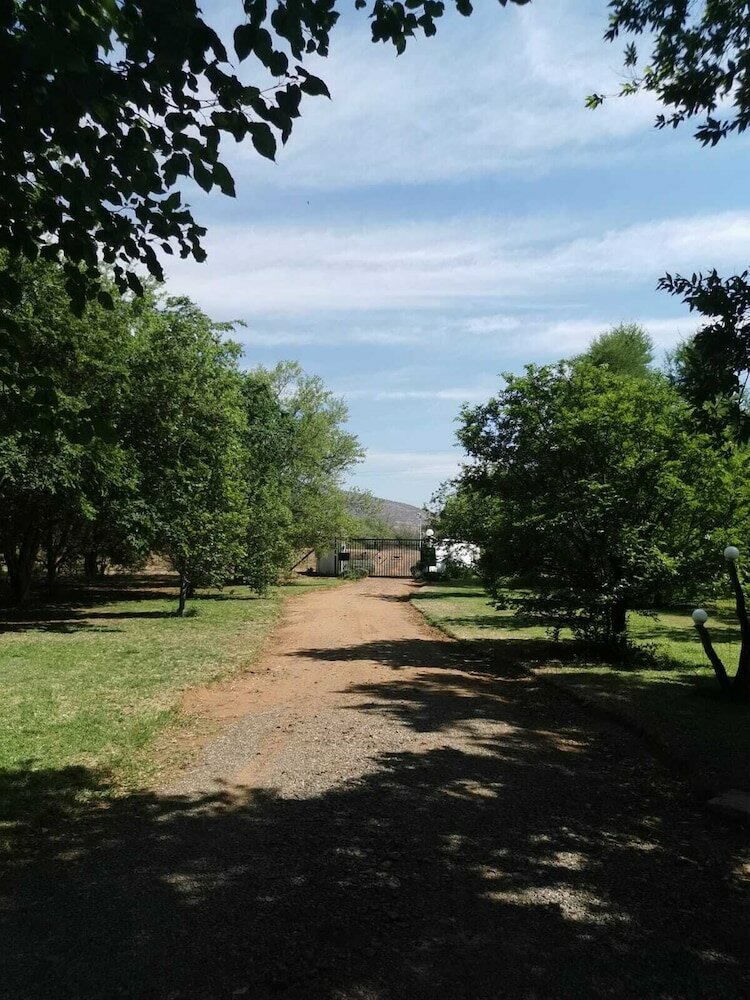 Фото Deo Volente Country Estate