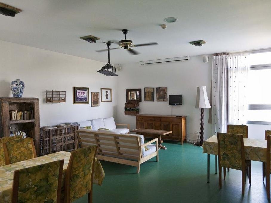 Фото Inout Hostel Barcelona