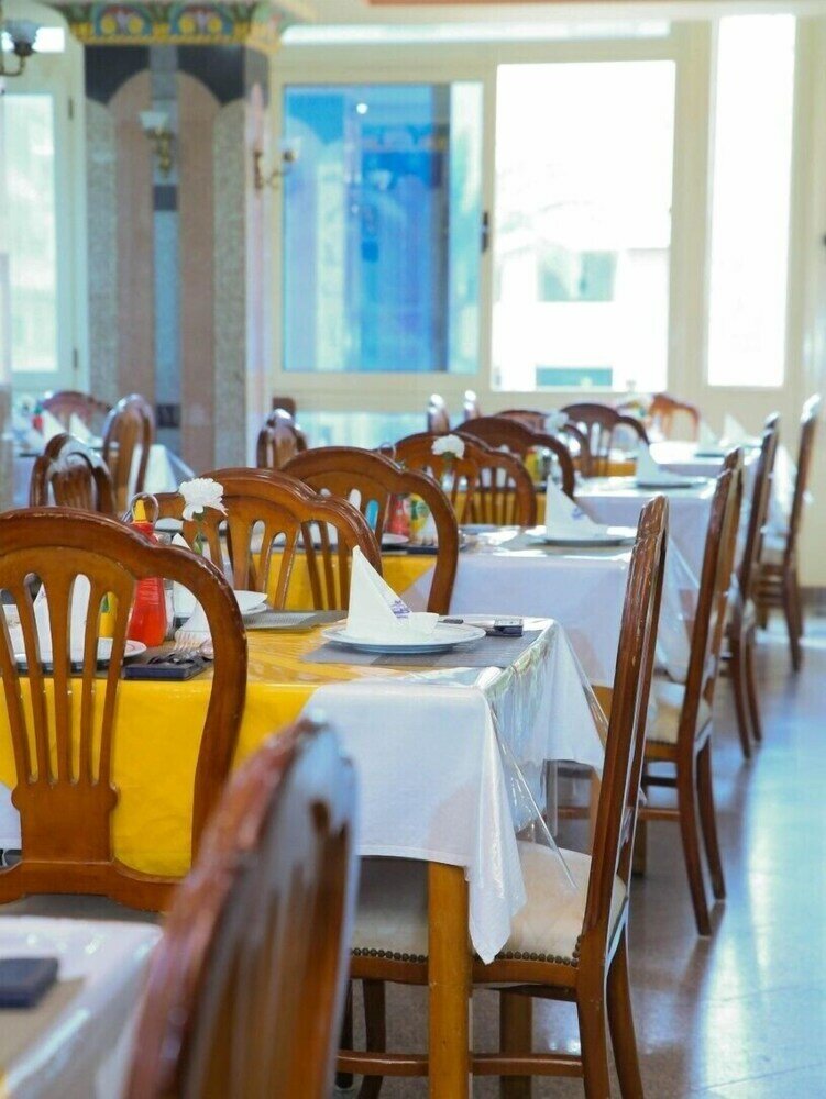 Фото Teba Hotel in Ras Elbar