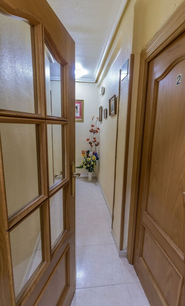 Фото Pensión Virginia by Vivere Stays