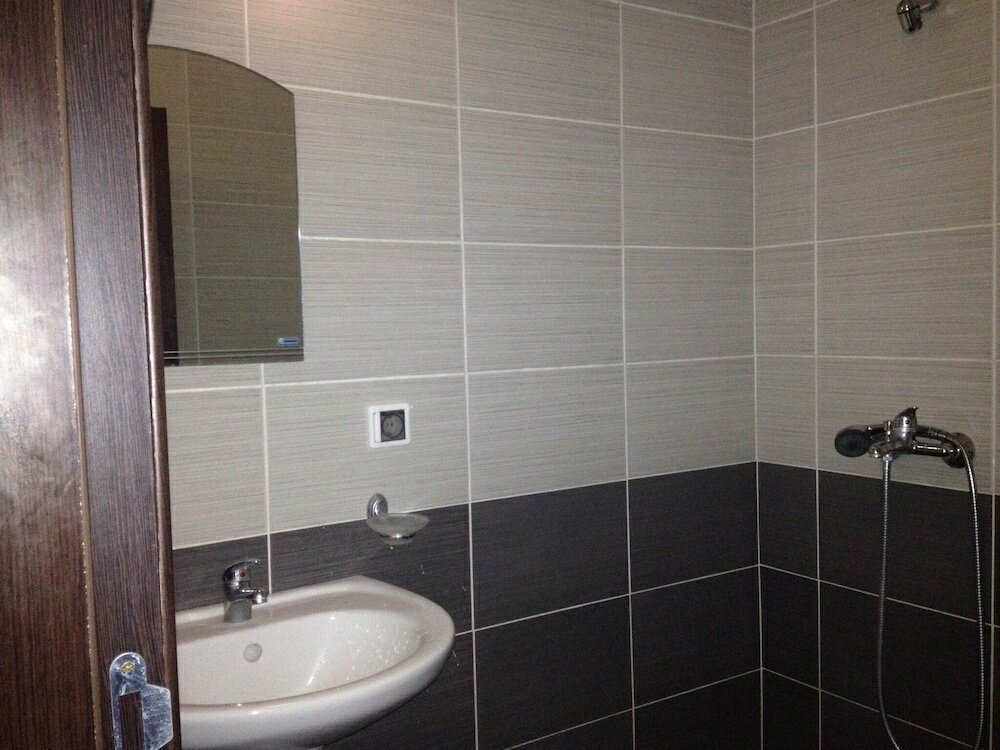 Фото Salt Lake ApartHotel