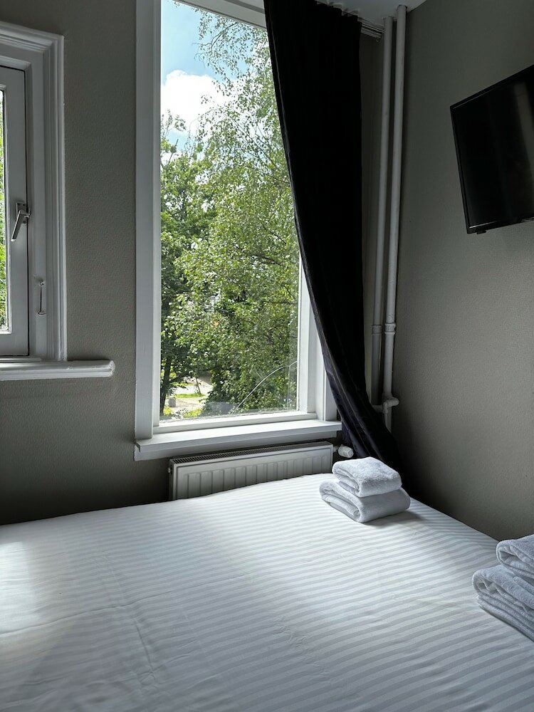 Фото Hotel Vondel Garden