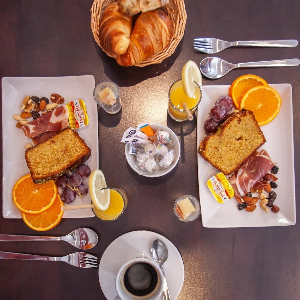 Фото Hôtel Churchill