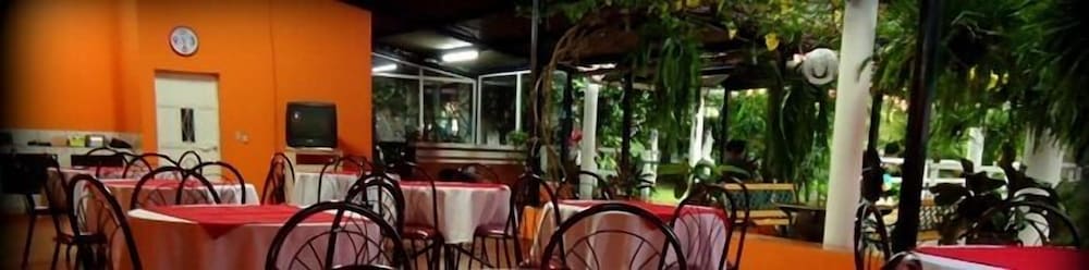 Фото Hotel San Jerónimo