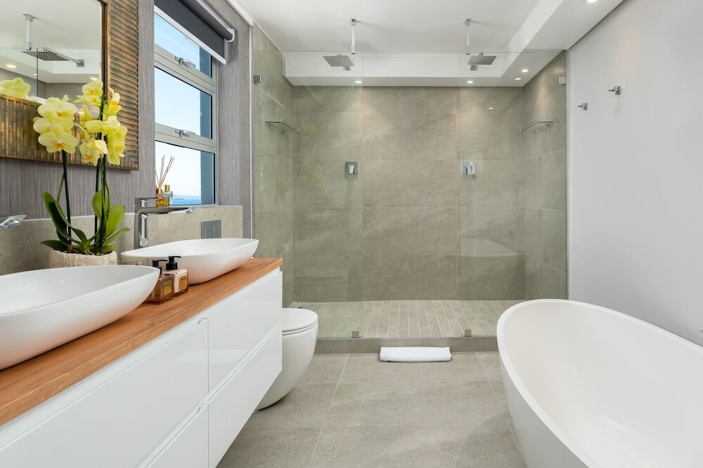 Фото Point Break Luxury Apartments