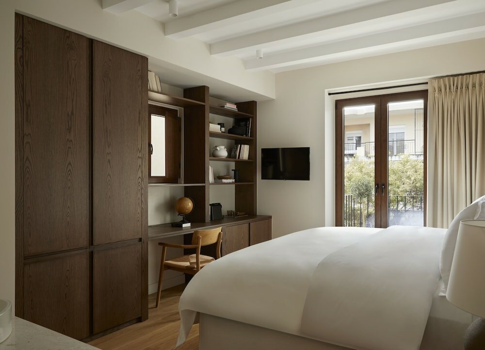 Фото The Storyteller Boutique House