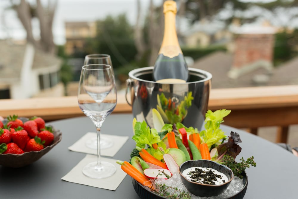 Фото Carmel Beach Hotel