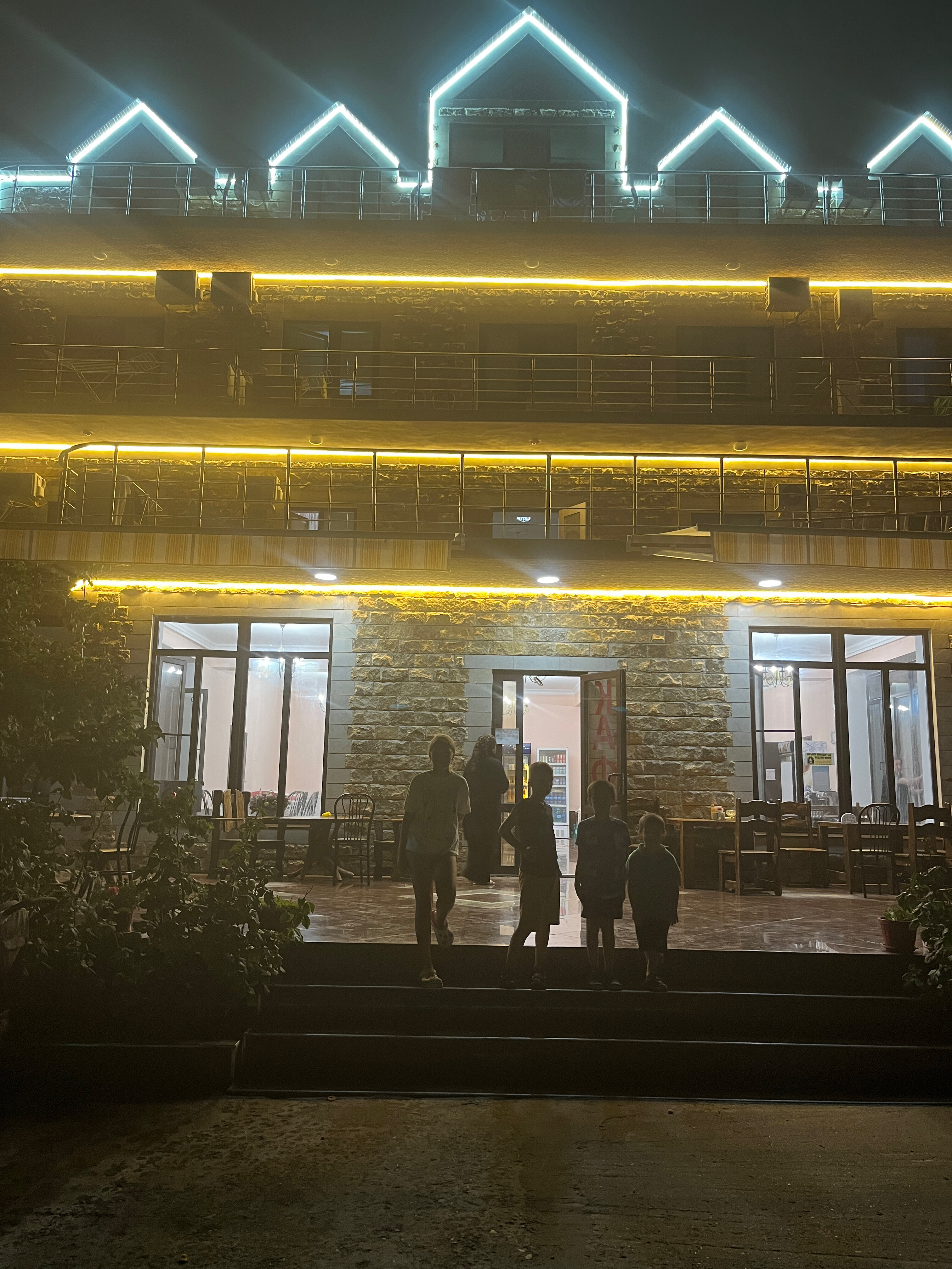 Фото отеля 3