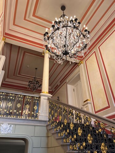 Дәретханада XXX жасырын камералар