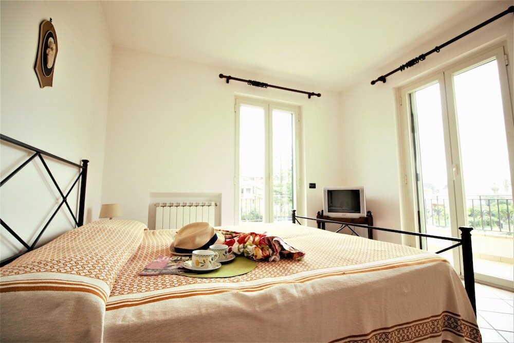 Фото Holidaycasa Villa Iolanda - Piu Spazio piu Privacy