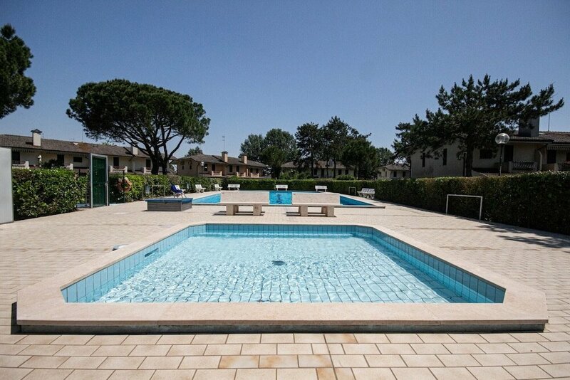 Гостиница Feel at Home in our Villa With Swimming Pool by Beahost Rentals