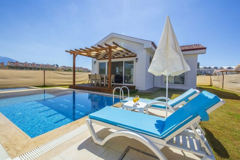 Гостиница SunTeos Villa Suites в Фетхие