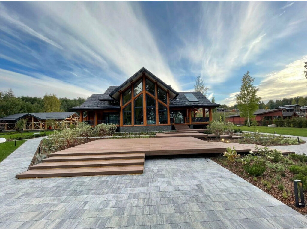 Facades and facade systems Terrace 77, Bronnizi, photo