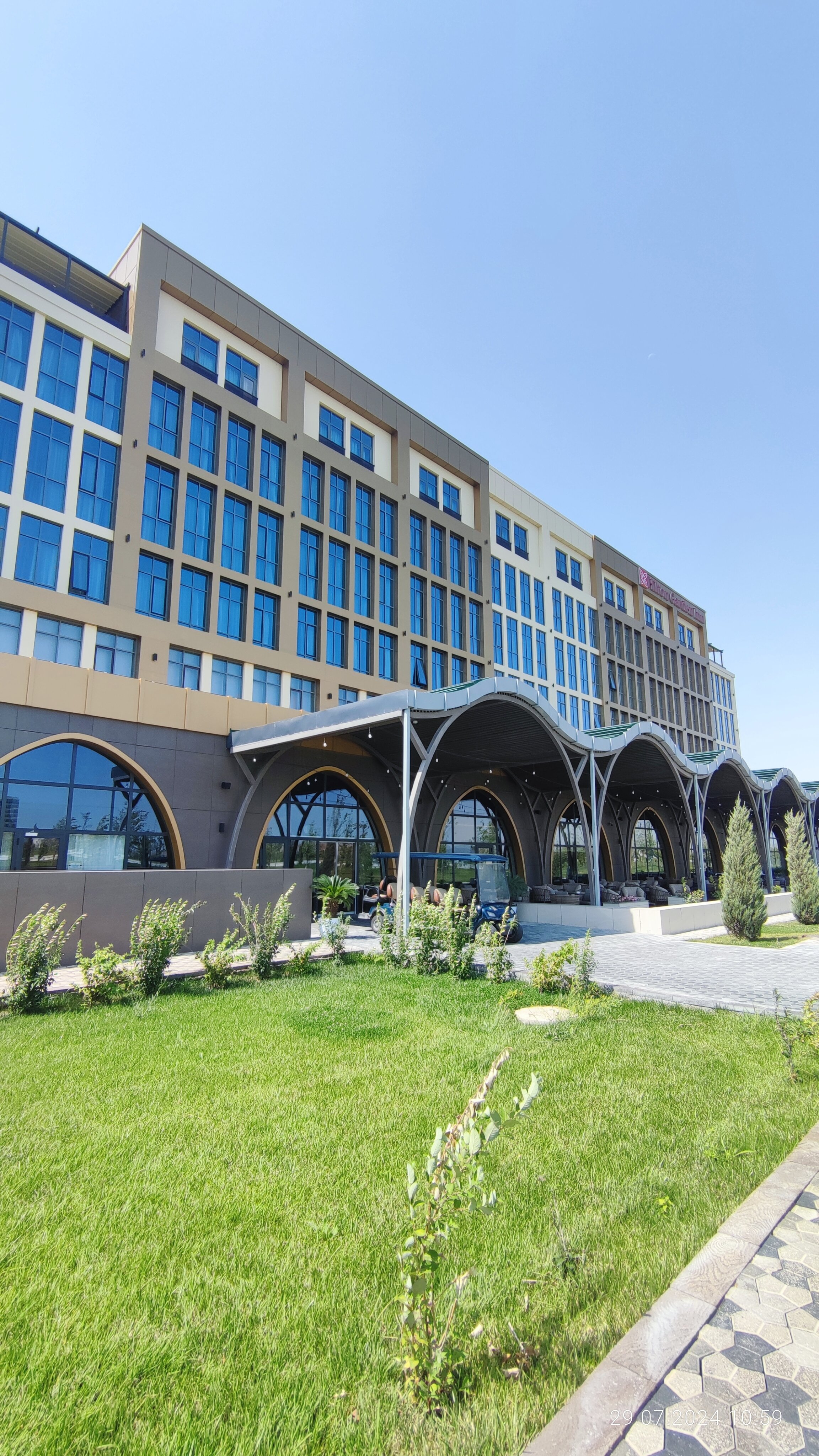 Фото Hilton Garden Inn Afrosiyob