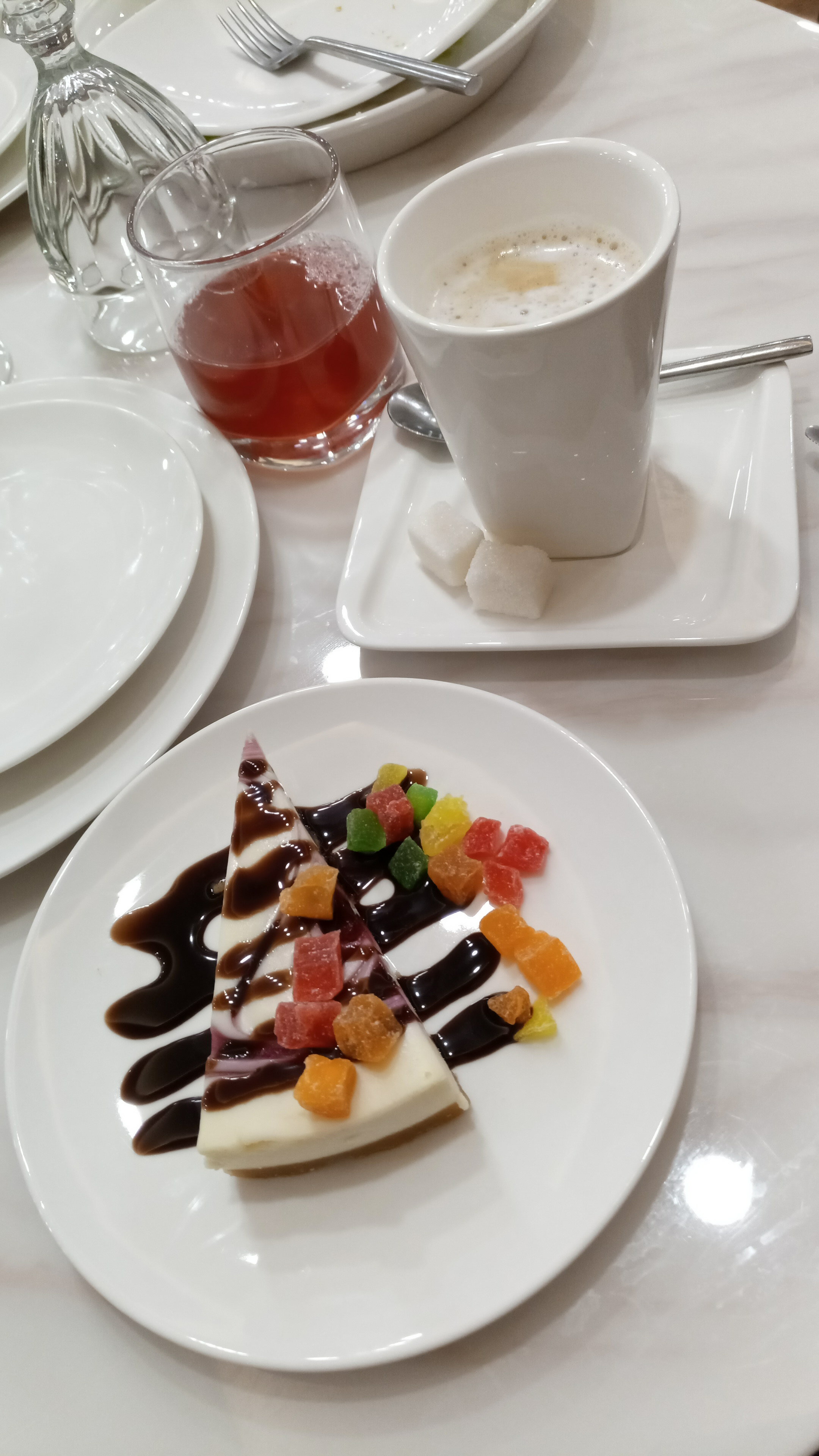 Фото Paradise Resort Hotel