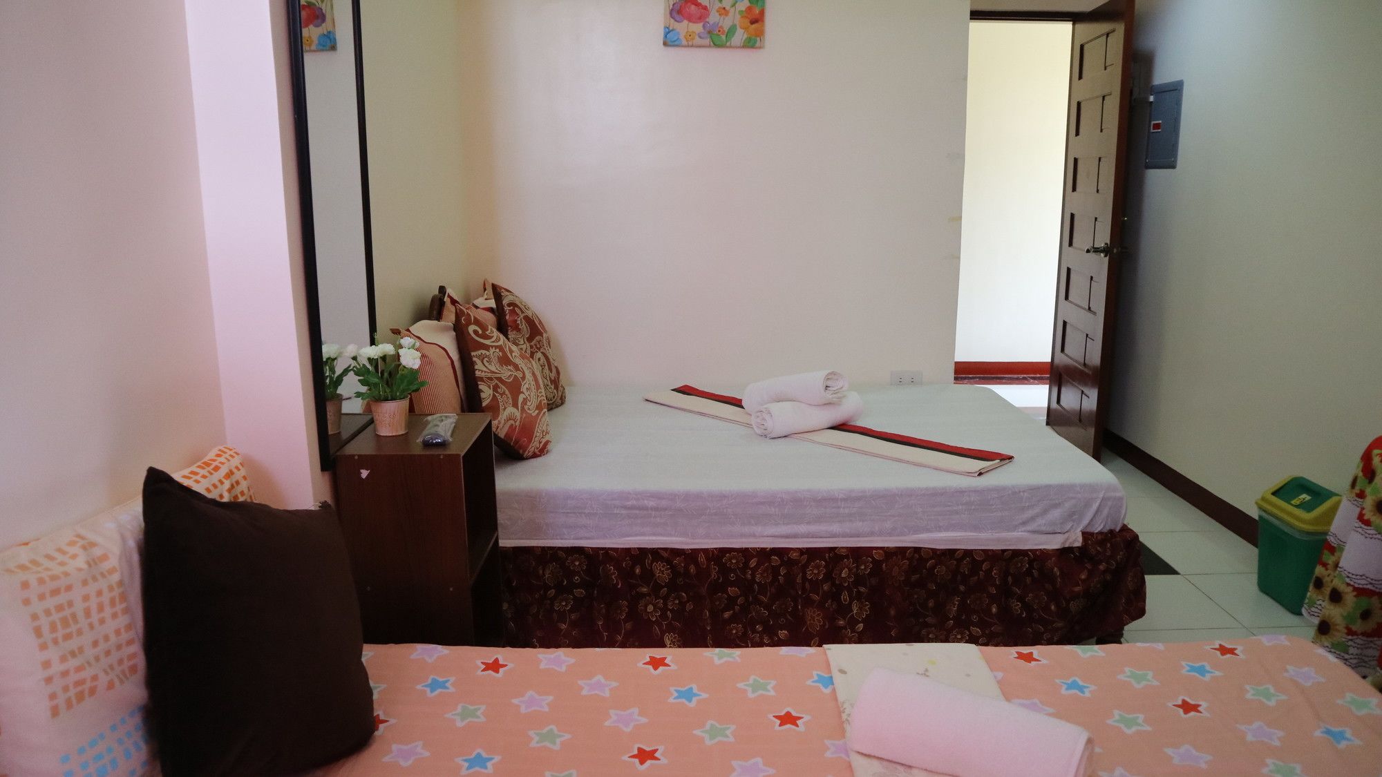 Фото C Tower Studio Apartments