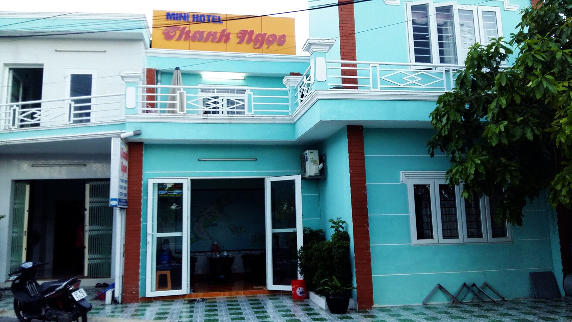 Фото отеля 1