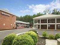 Гостиница Days Inn by Wyndham Elmsford White Plains в Элмсфорде