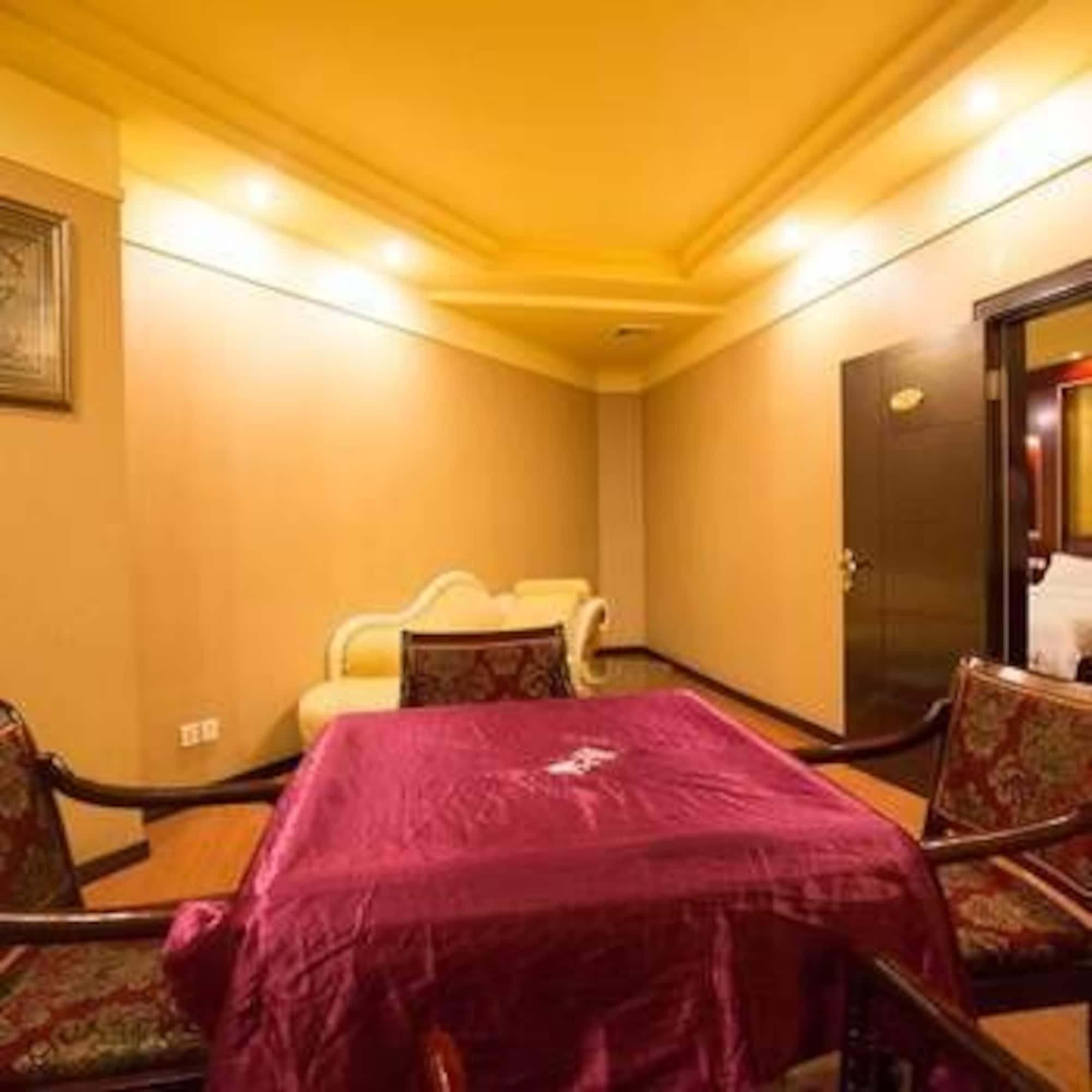 Фото Chuanlong Hotel