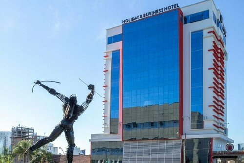 Гостиница Holiday & Business Hotel - AO lado do Centro de Eventos e Arena Conda