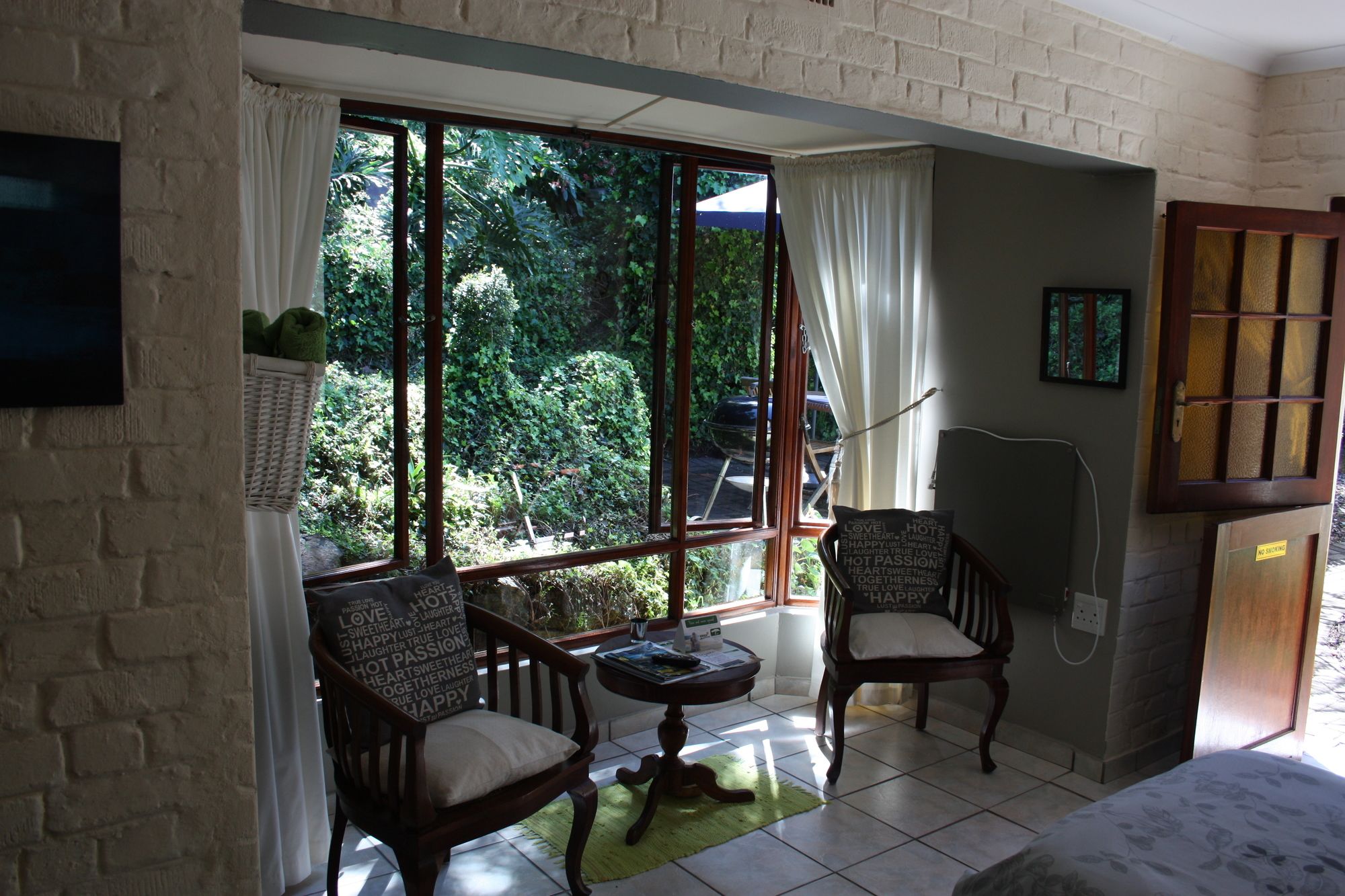 Фото Cloverleigh Guest House