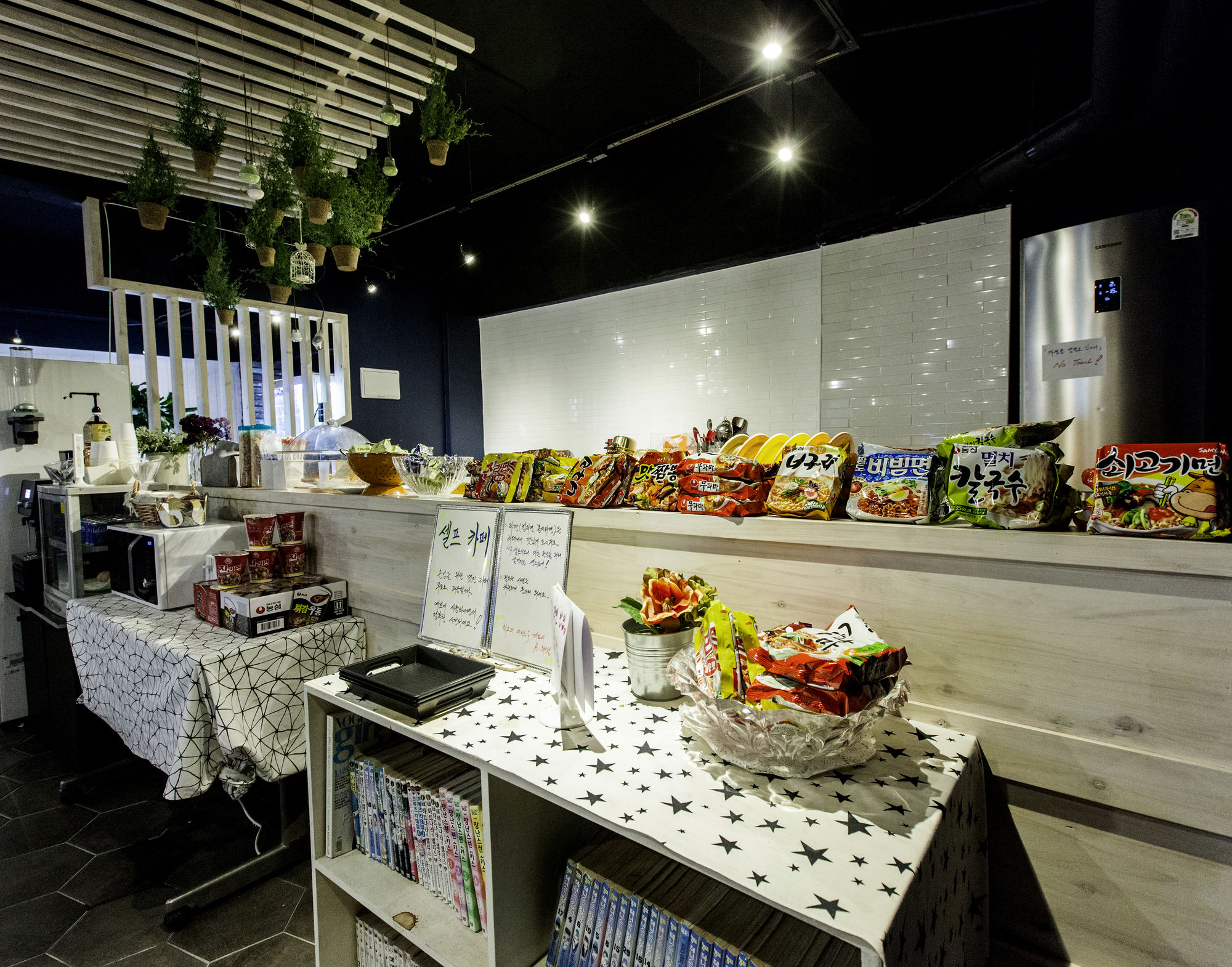 Фото A Hotel Iksan