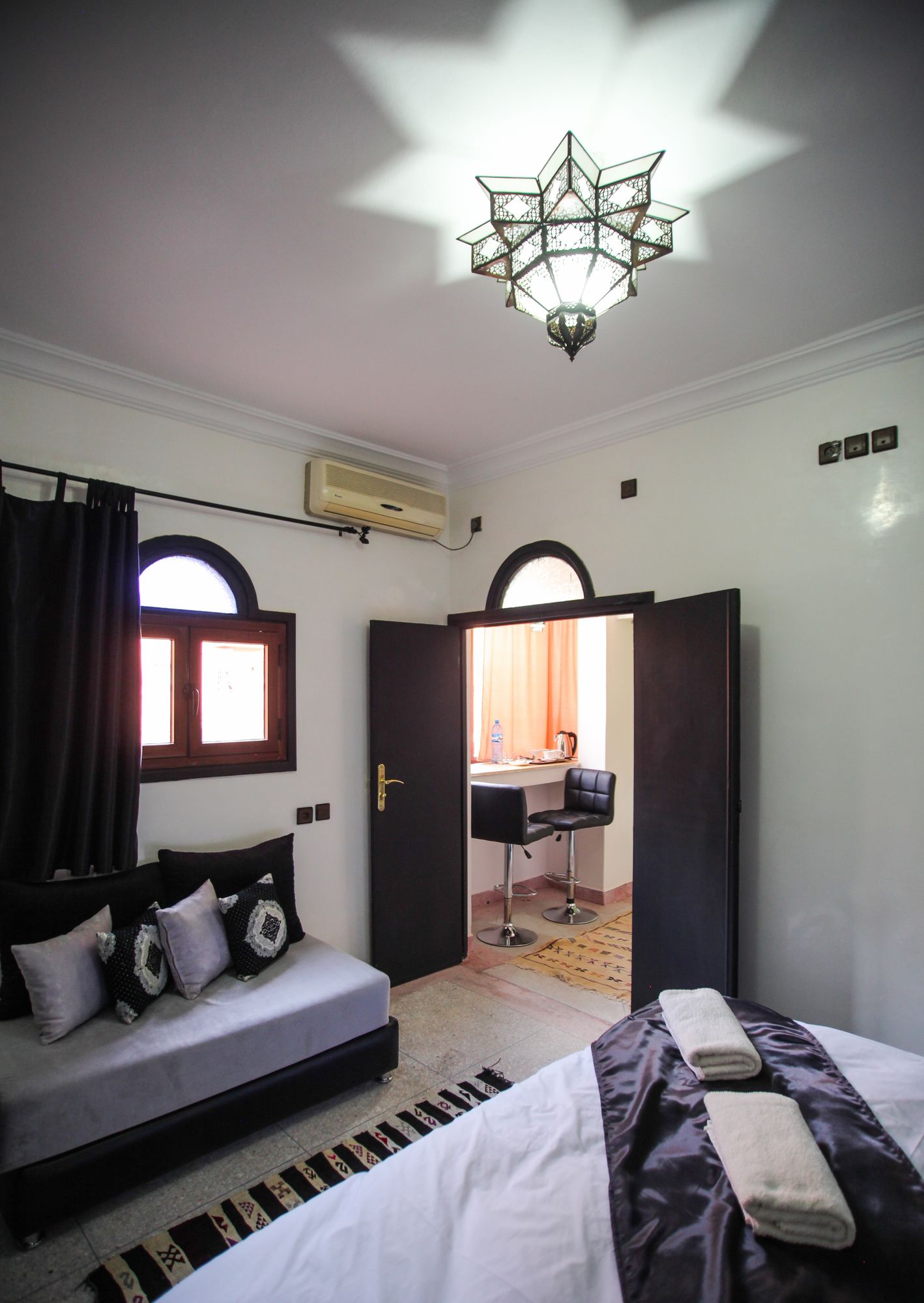 Фото Hotel Riad Amlal