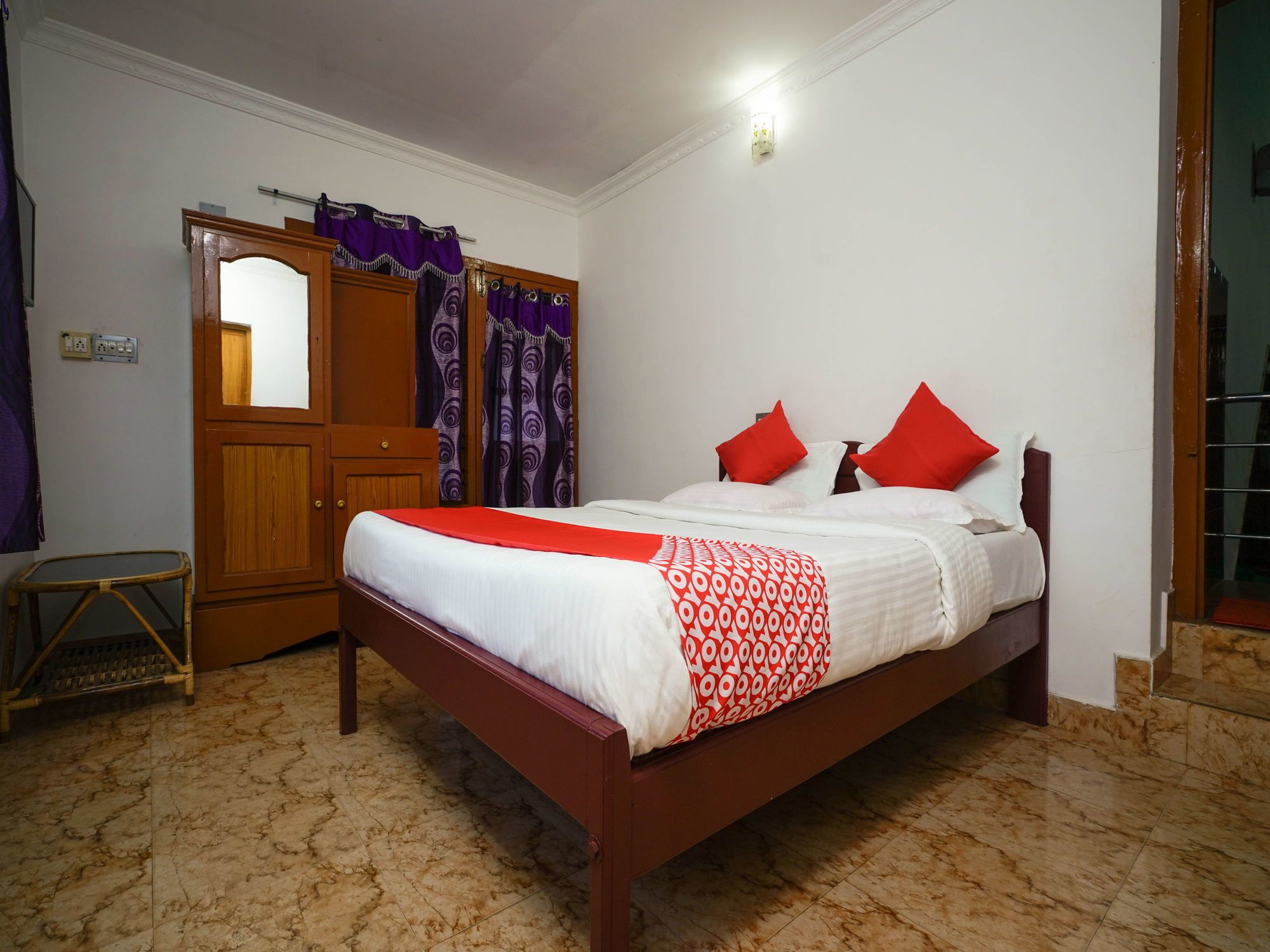 Фото Oyo 10641 Hotel Misty Hills