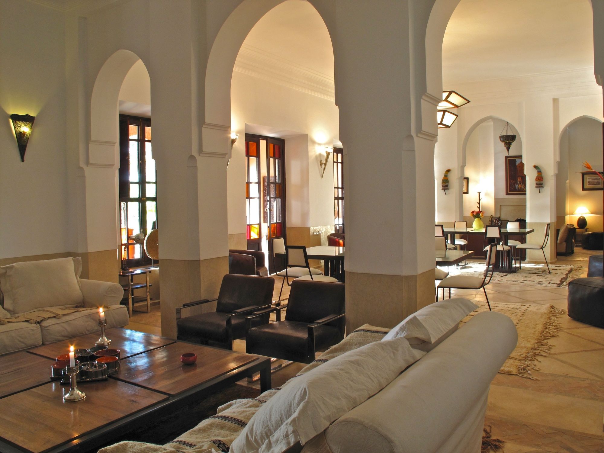 Фото Villa Le Perroquet Bleu