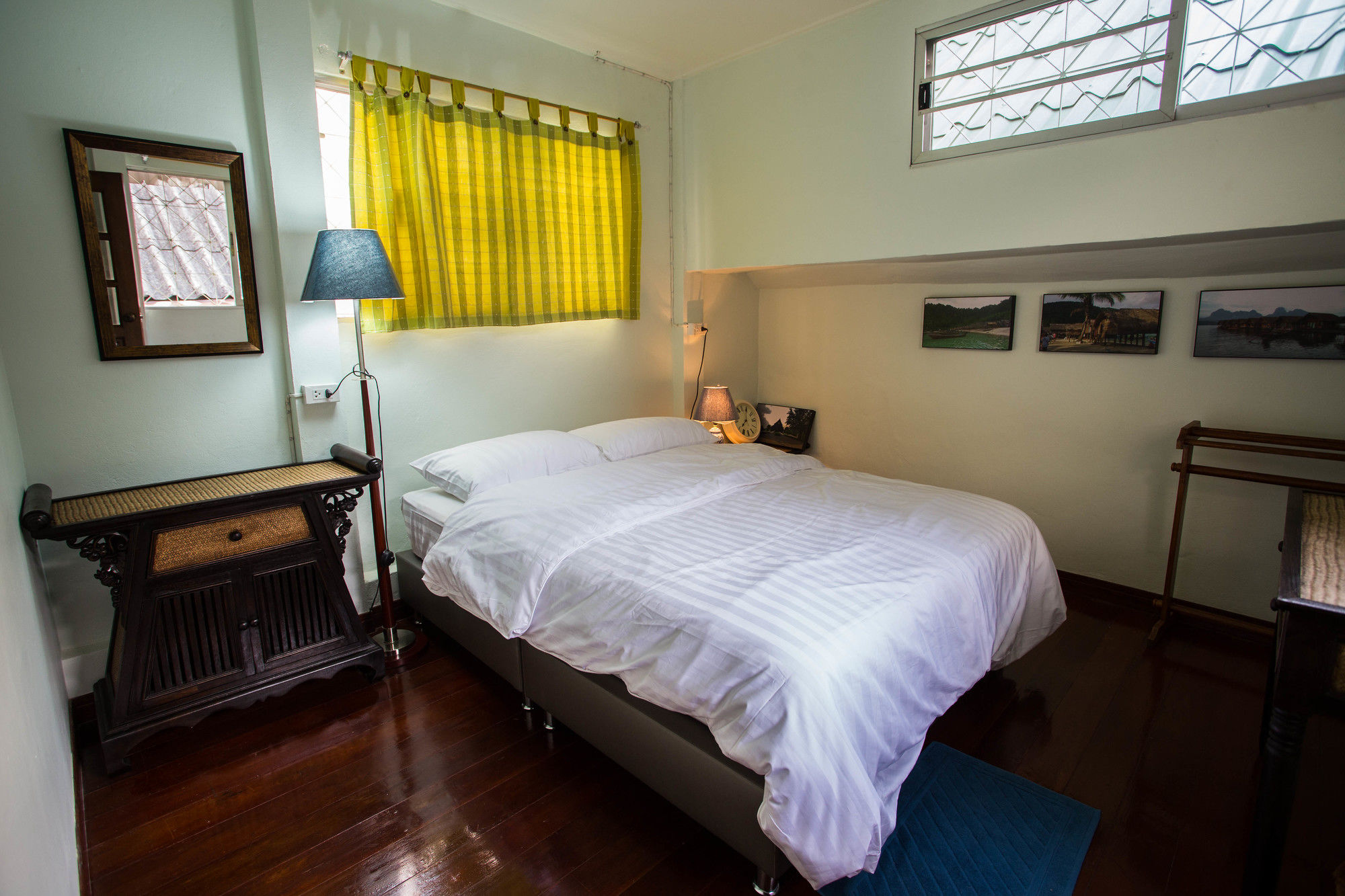 Фото Baan Gaysorn Hostel