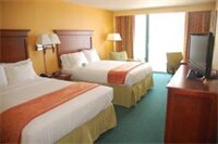 Фото Holiday Inn Express Hotel & Suites Va Beach Oceanfront, an Ihg Hotel