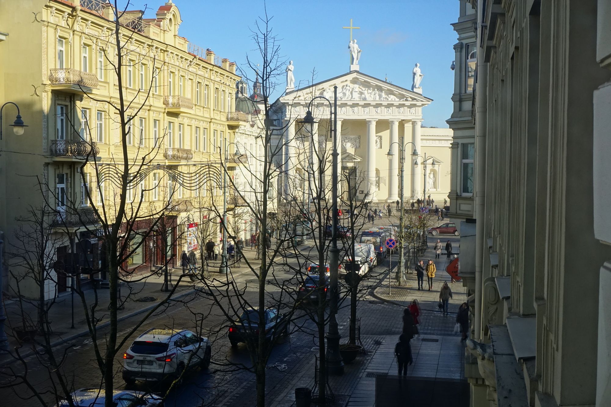 Фото Budget Central