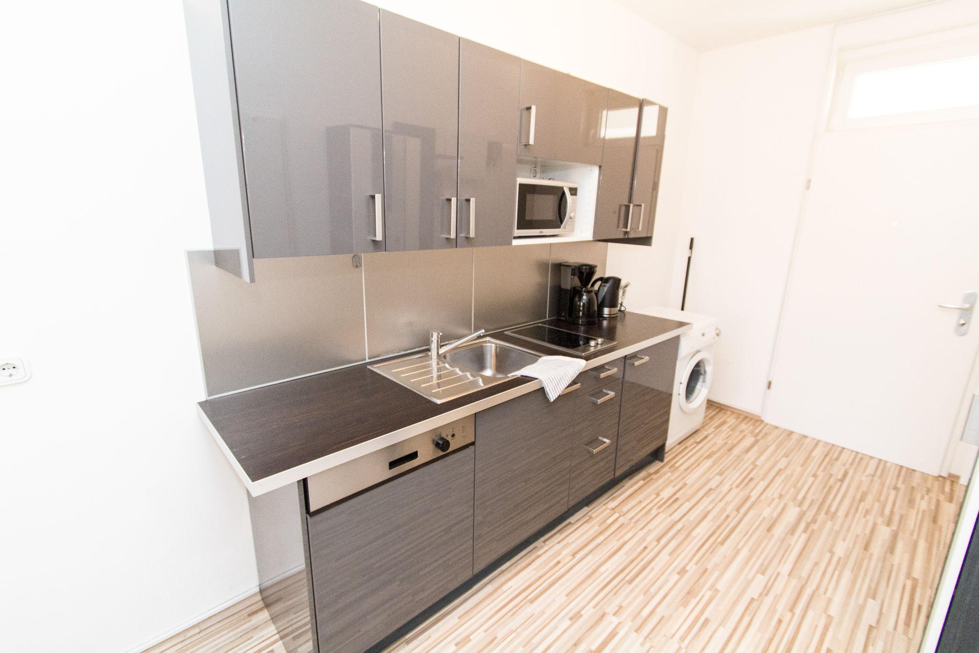 Фото CheckVienna - Apartment Meiselstrasse