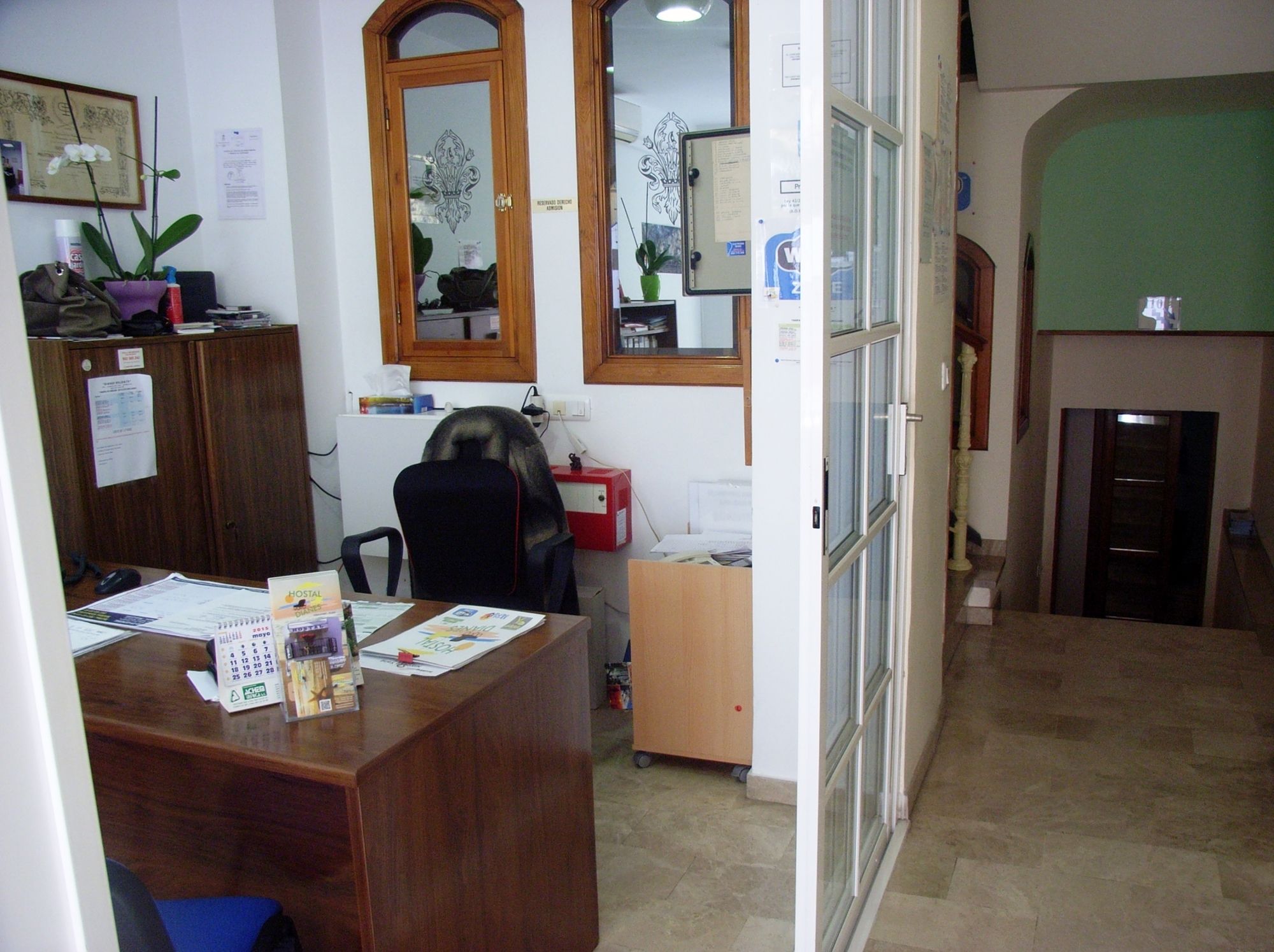 Фото Hostal Dianes