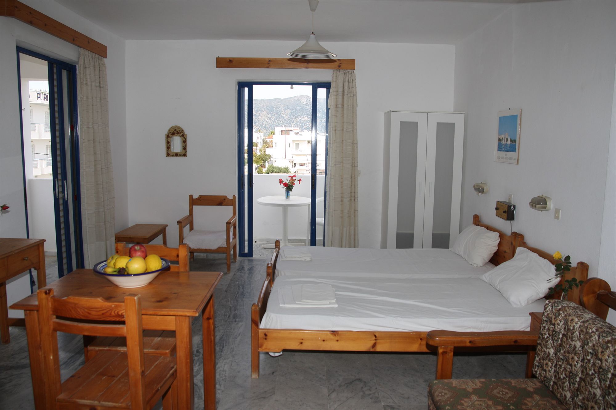 Фото Kaloxenia Apartments