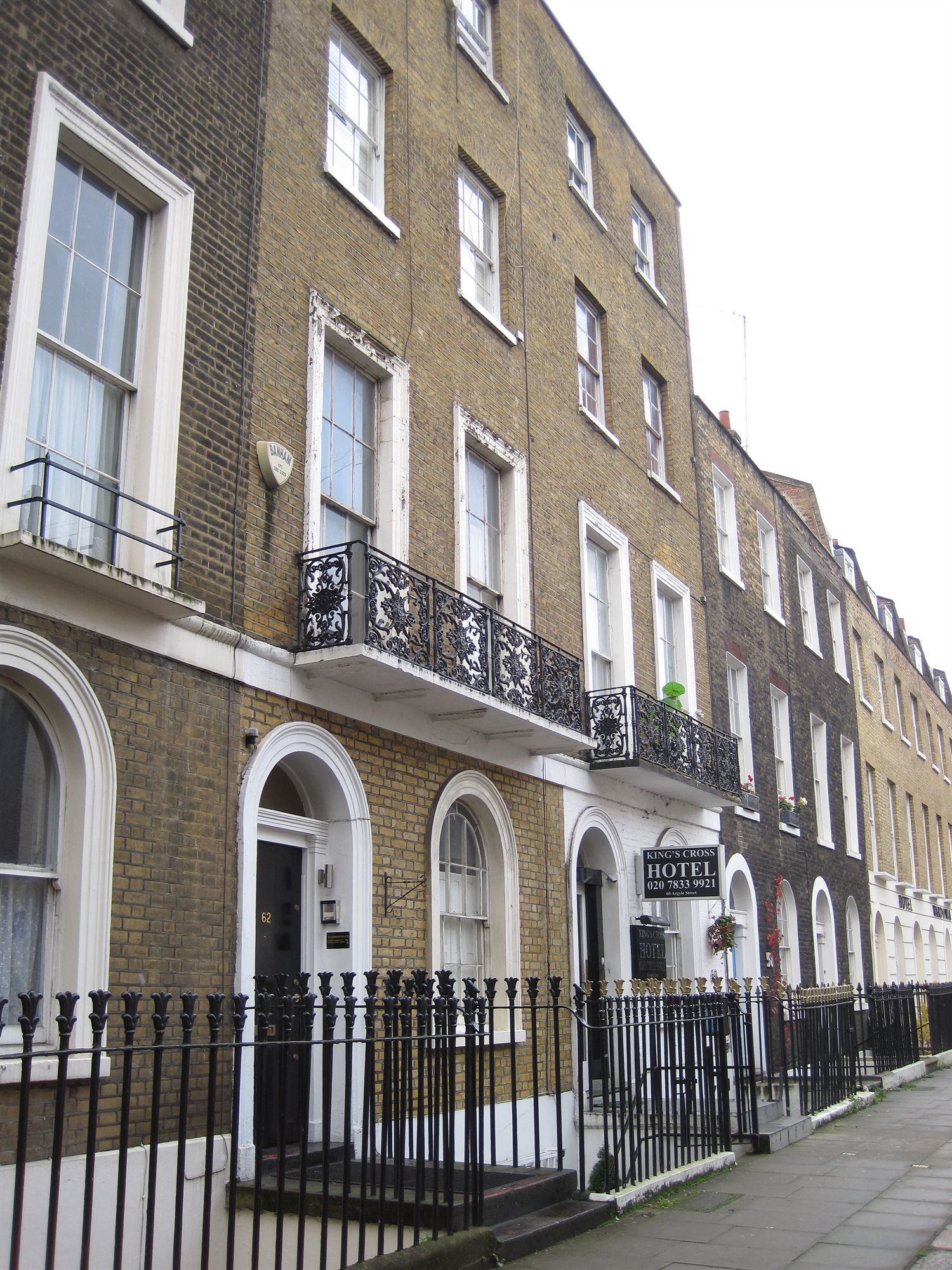 Фото отеля 3