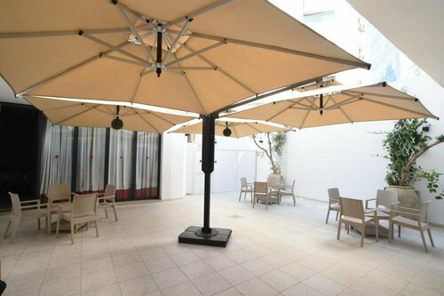 Гостиница Downtown Tunis Hotel в Тунисе