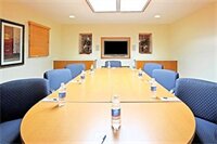 Фото Candlewood Suites Washington Dulles Sterling, an Ihg Hotel