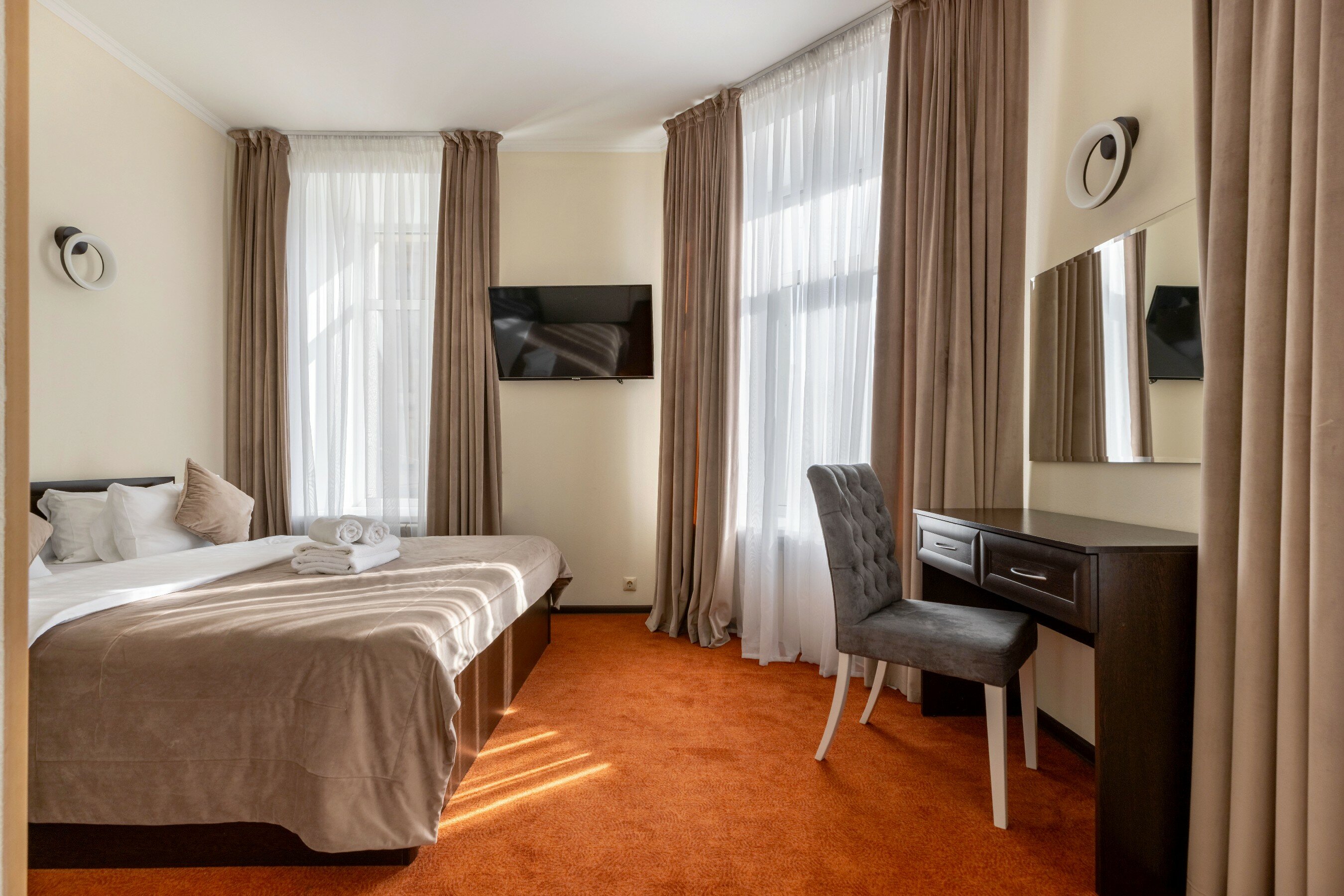 Фото Solo на Большом проспекте