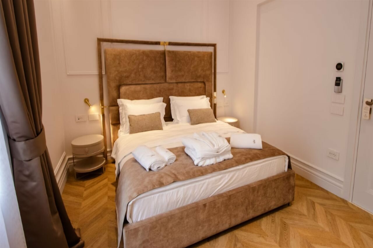 Фото The Crown Boutique Hotel & SPA