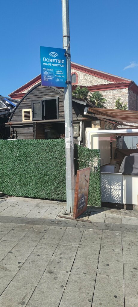 Internet cafe Ttnet WiFi Hotspot Ortakoy, Istanbul, photo
