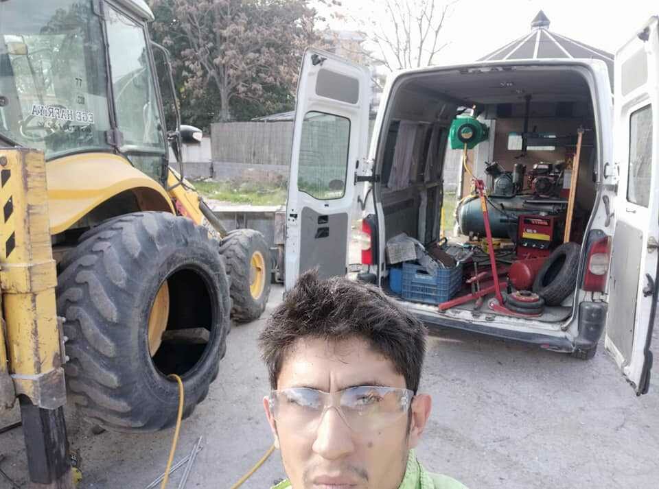 Tire service Ozen Is Auto Mobile Assistance On the Road Tire Repair, Efeler, photo