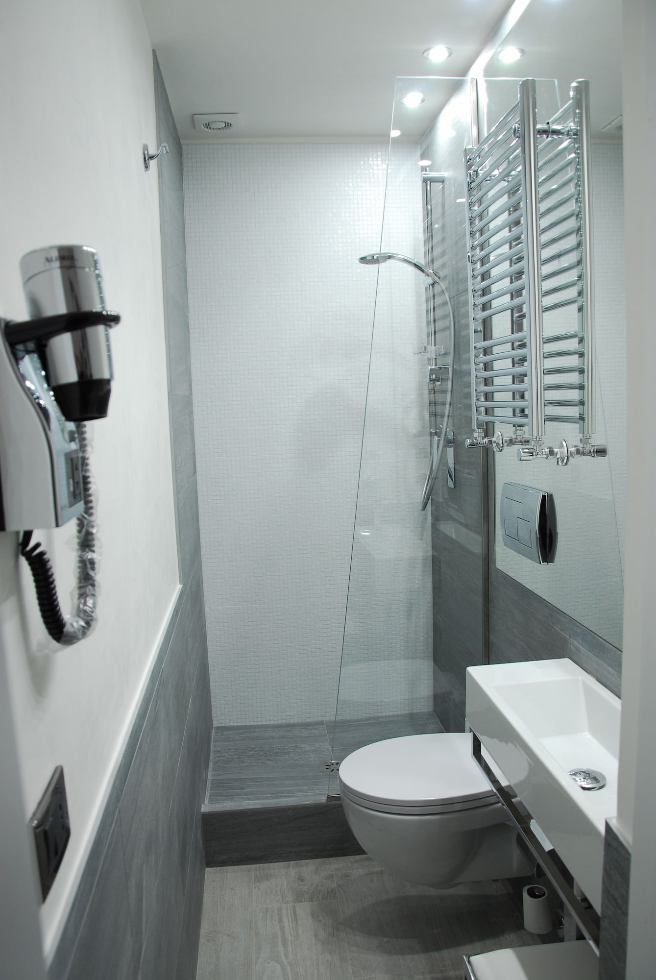 Фото Lhp Suite Rapallo