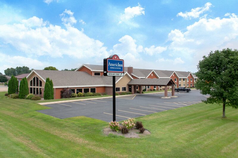 Гостиница AmericInn by Wyndham Sioux Falls