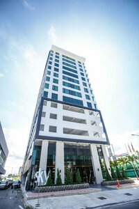 Гостиница Marina Travellers Suite Sky Karamunsing