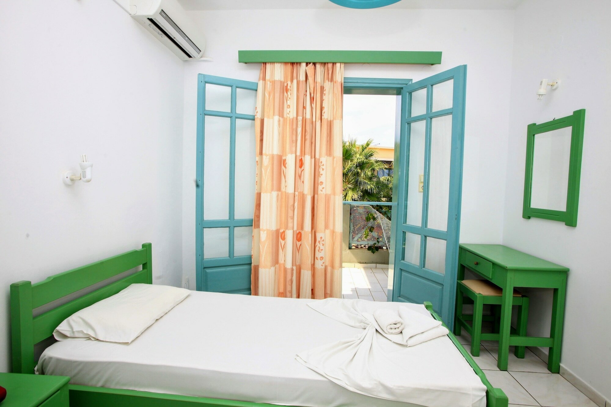 Фото Anatoli Apartments