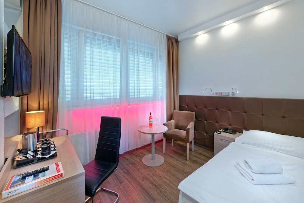 Фото Hotel Aura Design & Garden Pool