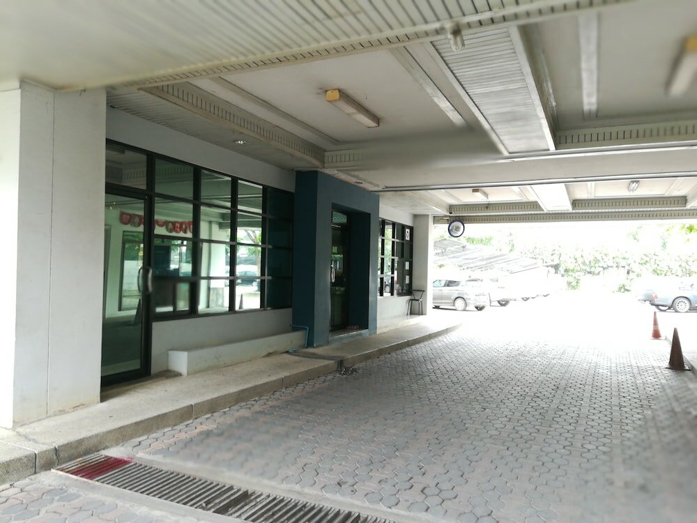 Фото Komol Residence Bangkok