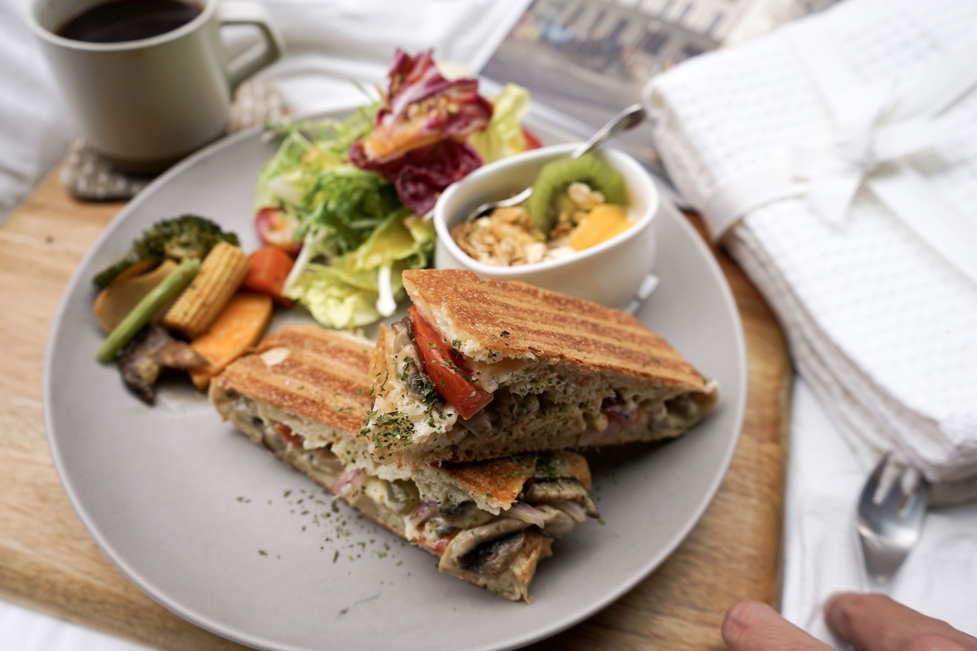 Фото Nihao Cafe Hotel